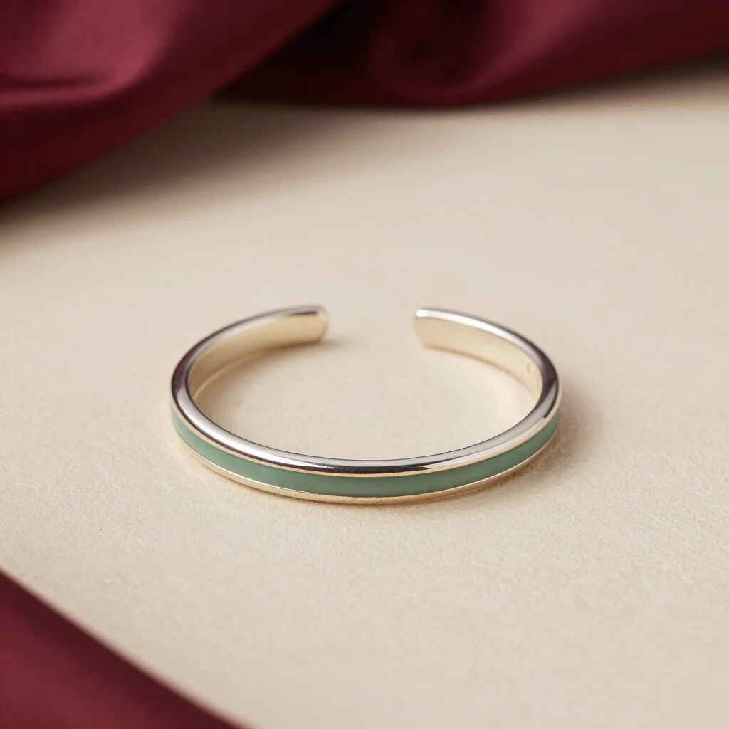 Vana Enamel Cuff